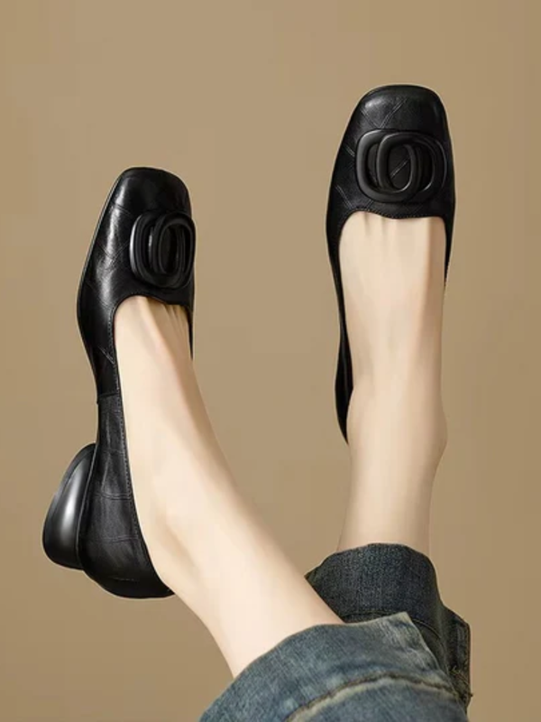 Chiara | Ballerine in Pelle Vegana con Puntera Quadrata