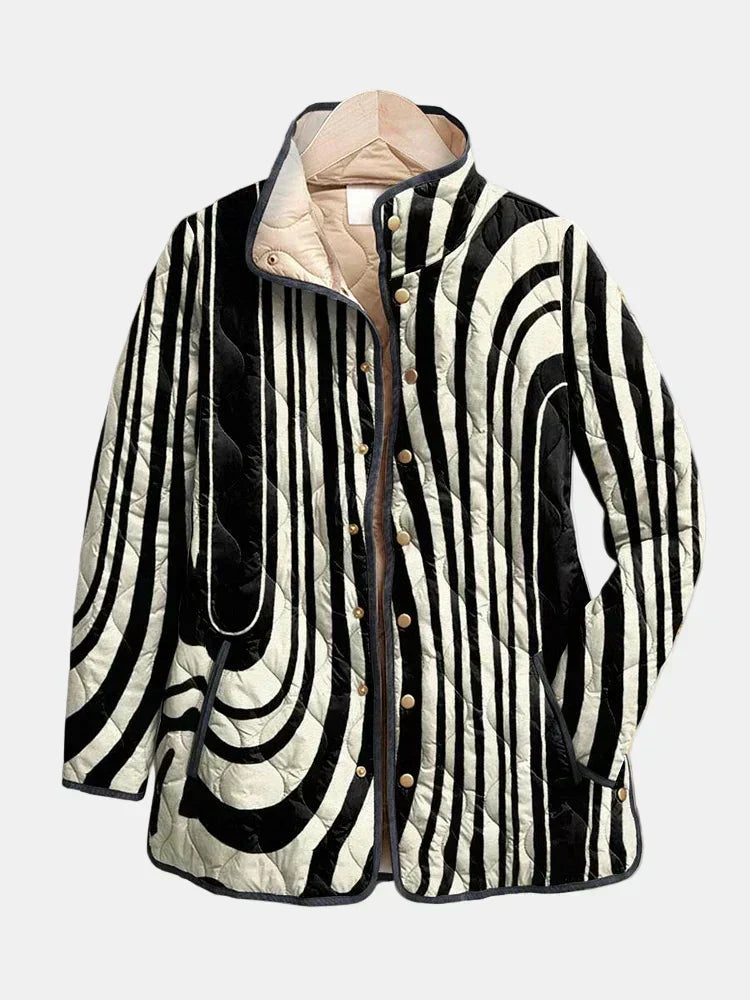 Krystyna | giacca trapuntata da donna a zebra grafica, bianco e nero