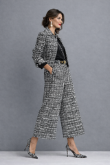 SPYCISŁAWA | Completo in tweed per le giornate fresche