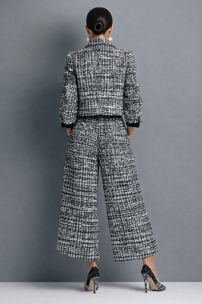 SPYCISŁAWA | Completo in tweed per le giornate fresche