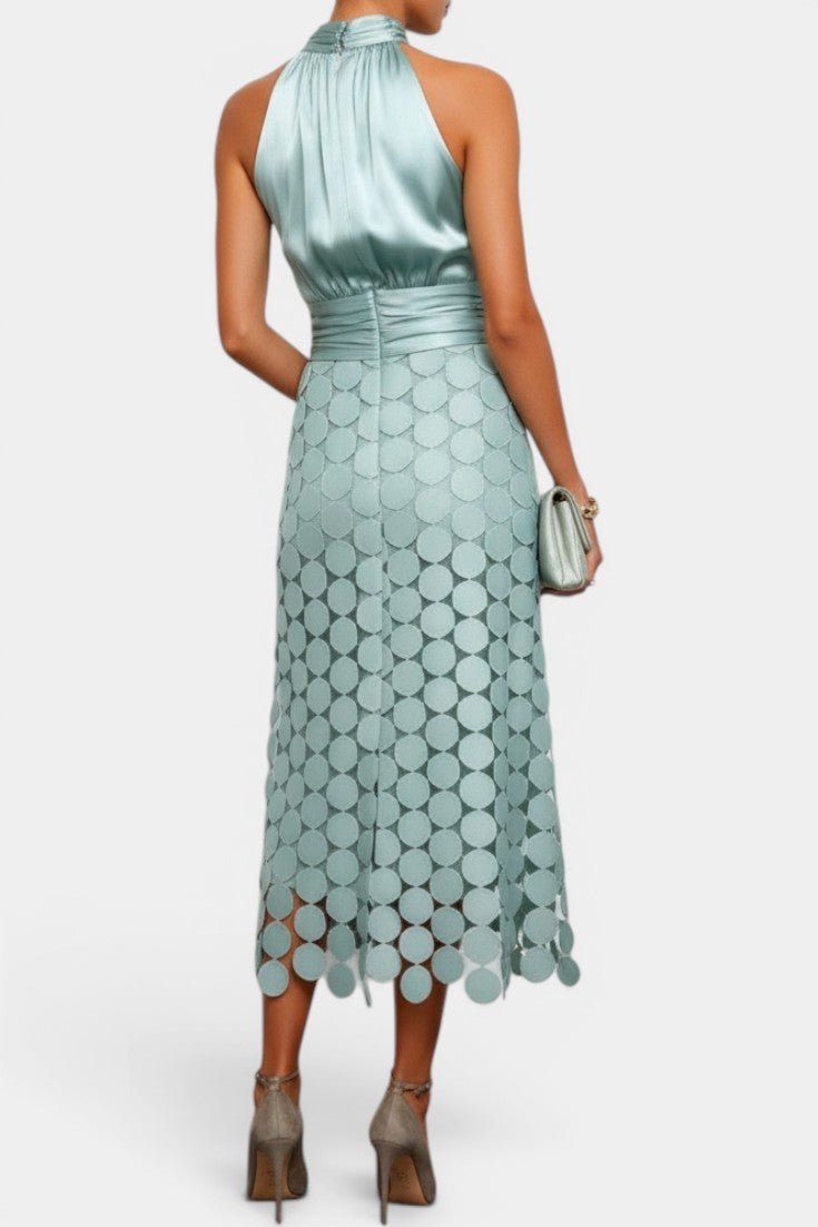 Auralie – Vestito midi con collo alla schiava, gonna arricciata e cuciture tonde