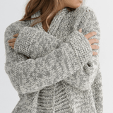 Modello a Maglia per Cardigan Chunky con Bottoni