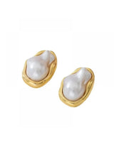 PEARL EARRINGS