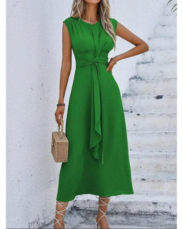 Eva - Elegant Sleeveless Dress with Adjustable Waist